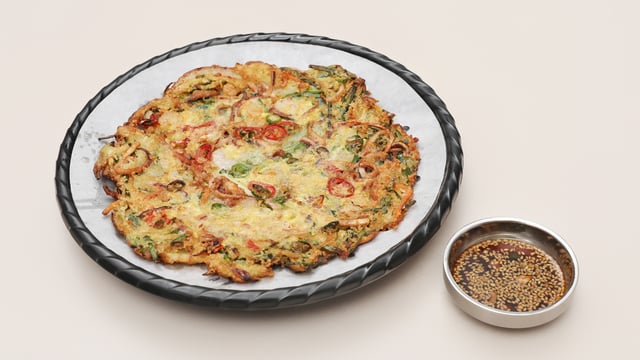 Squid and Green Onion Pancake 1