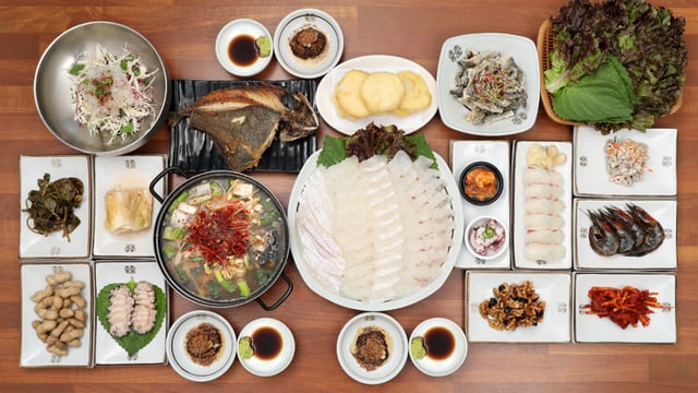 Assorted Sliced Raw Fish 1
