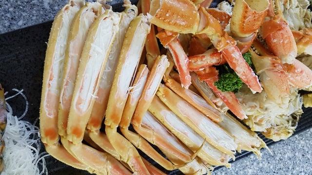 Steamed Bakdal Snow Crab 1