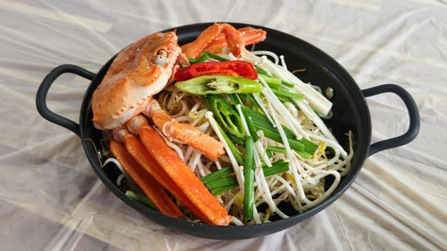 Red Snow Crab Ramyun 1