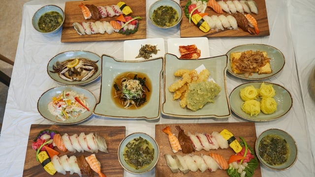 Special Sushi 1