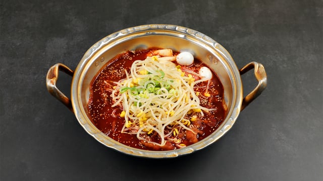 Kaki Ayam Rebus dalam Sos 1