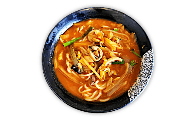 Pikante Meeresfrüchte-Nudelsuppe 1
