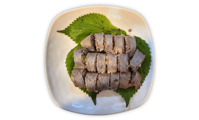 North Korean-style Stuffed Sausage 1