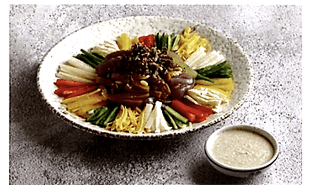 Žaludové želé Japchae 1