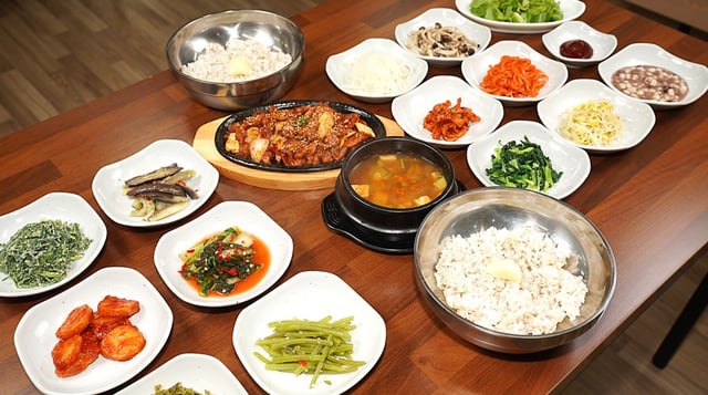 Menu med rørt koreansk svinekød 1