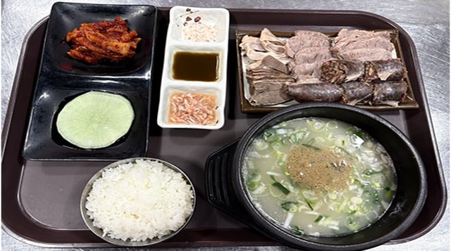Set Menu Sup Sosej Korea Berisi 1