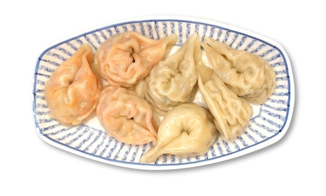 Gedämpfte Teigtasche (Schweinefleisch+Kimchi) 1