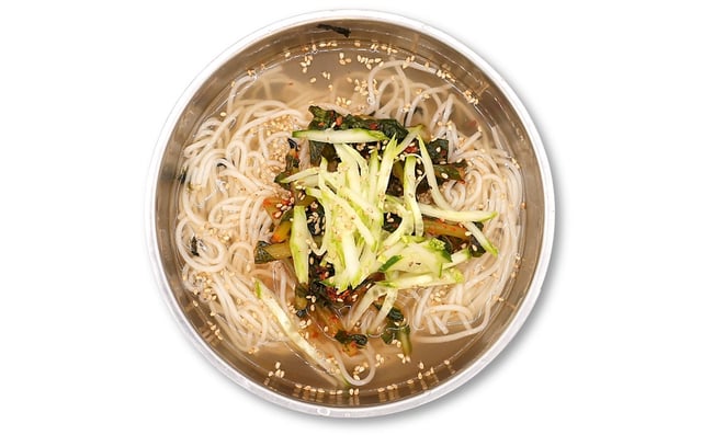 Young Summer Radish Kimchi Noodles 1