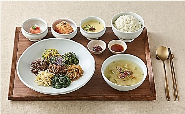 Ilsangdammi Signature Bibimbap (Vegan Available) 1