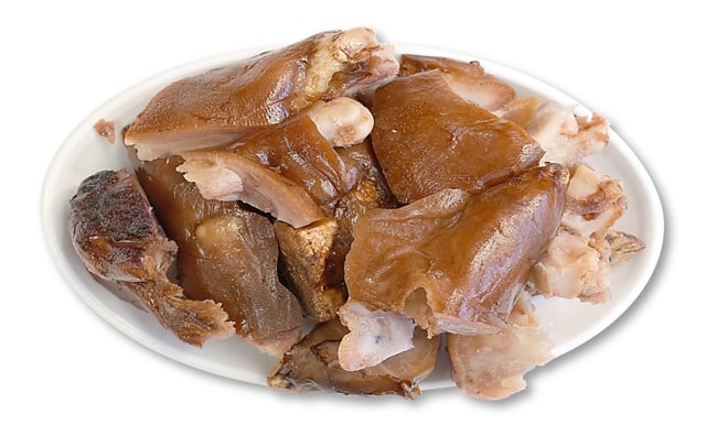 Braised Pigs' Feet 1
