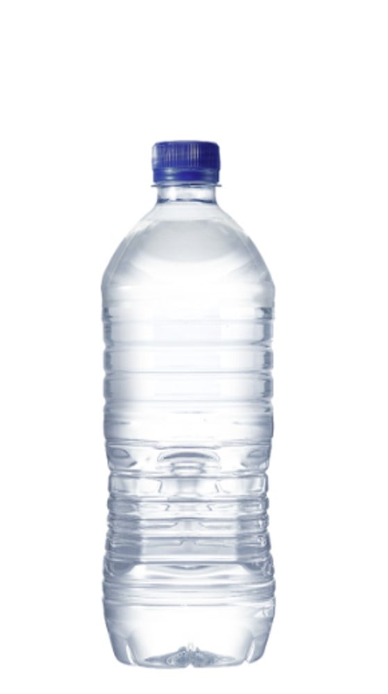 Acqua in bottiglia 1