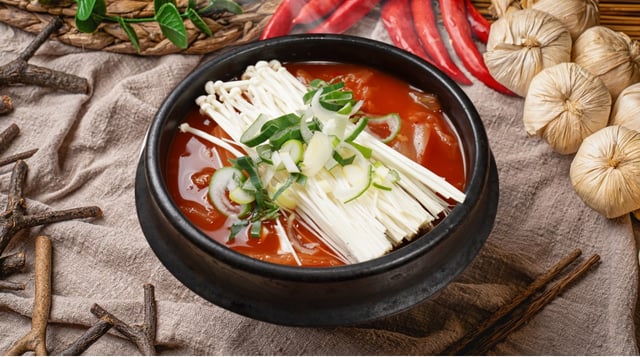 Gulasz Kimchi 1