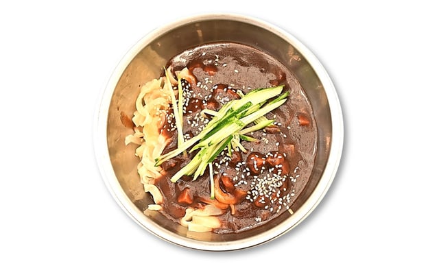 Mee dalam Sos Kacang Hitam 1