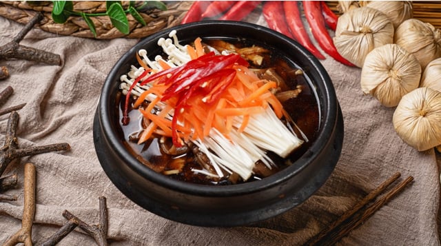 Bulgogi w glinianym garnku 1