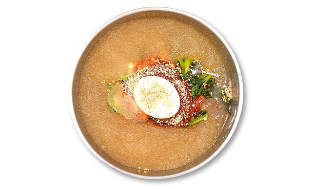 บะหมี่บัควีทในน้ำซุปเย็น 1