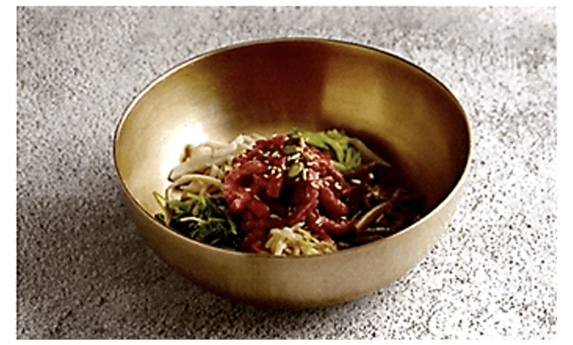 Bibimbap s Hovězím Tatarákem 1