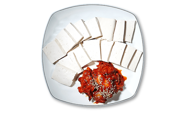 Cagliata di fagioli con kimchi saltato in padella 1