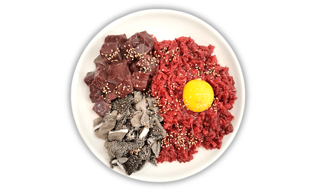 Tartare di manzo + Fegato crudo e Omaso 1