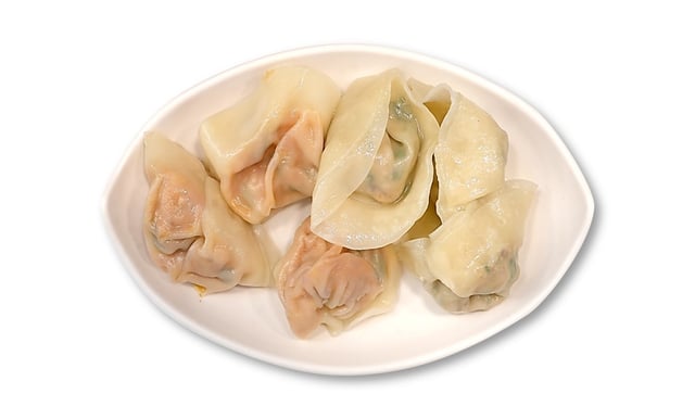 เกี๊ยวซ่าต้มทำมือ (หมู + กิมจิ) 1
