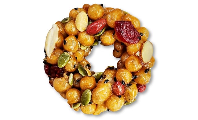 Sweet Rice Puffs Snack with Nuts 1