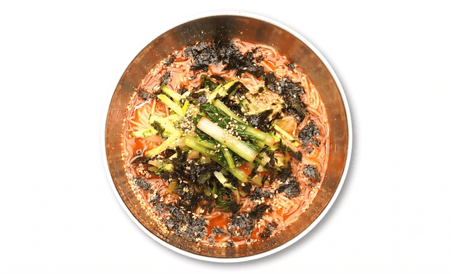 Makaron Kimchi z młodą rzodkiewką na zimno 1