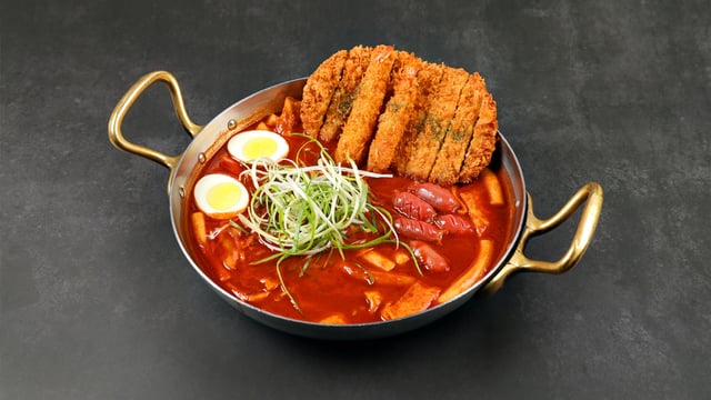 Kotlet wieprzowy curry Tteokbokki 1