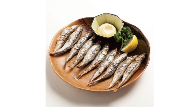 Deep-fried Capelin 1