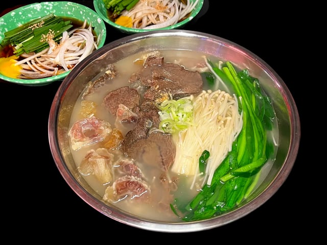 Boiled Beef Slices and Beef Tendon Hot Pot 1