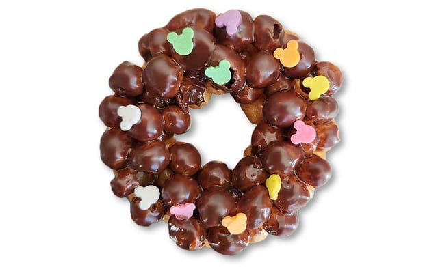 Donut-shaped Sweet Rice Puffs Snack with Chocolate 1