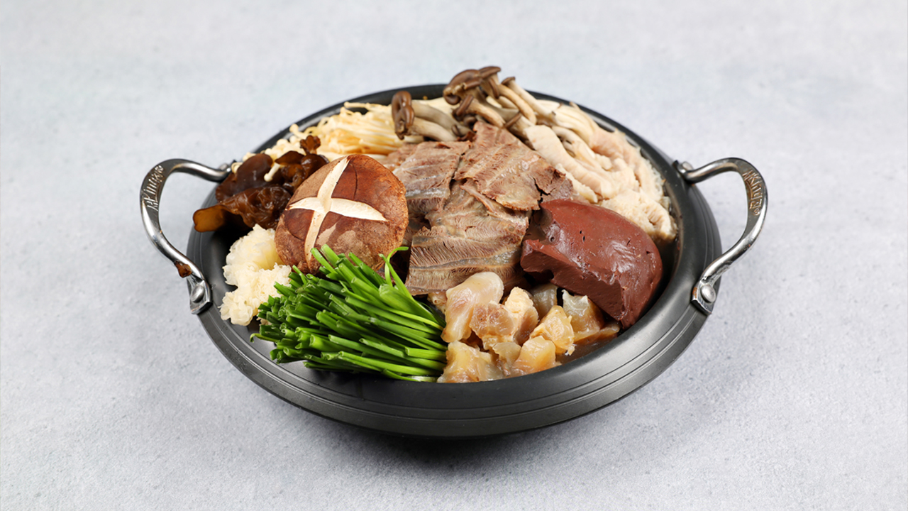 Assorted Boiled Beef Slices Hot Pot 1