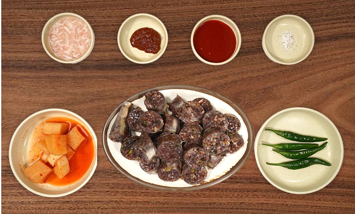 Gefüllte koreanische Wurst mit Knoblauch 1