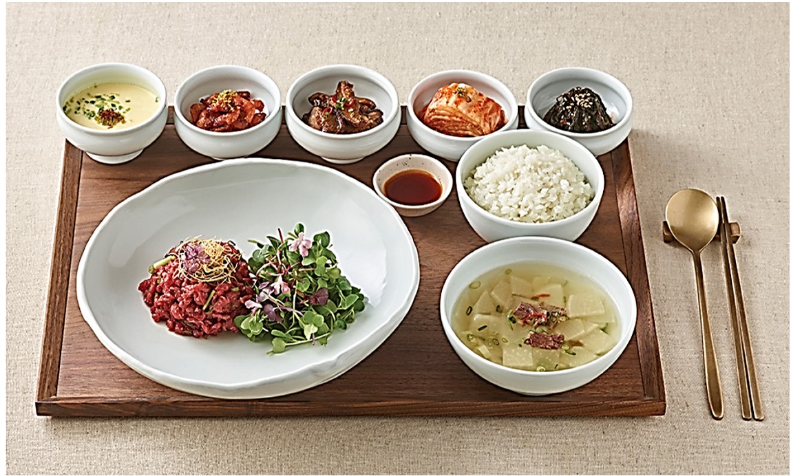 Korean Beef Tartare Bibimbap Set Menu 1