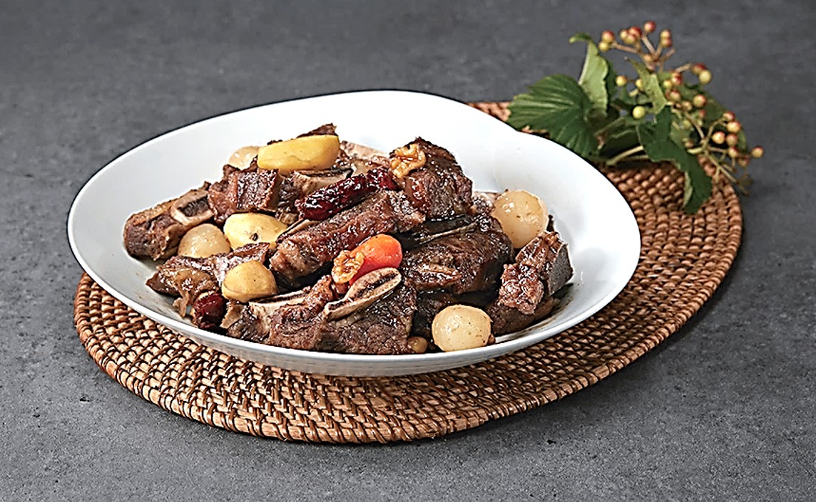 Braised Short Ribs in Shim\'s Seasoning Sauce 1